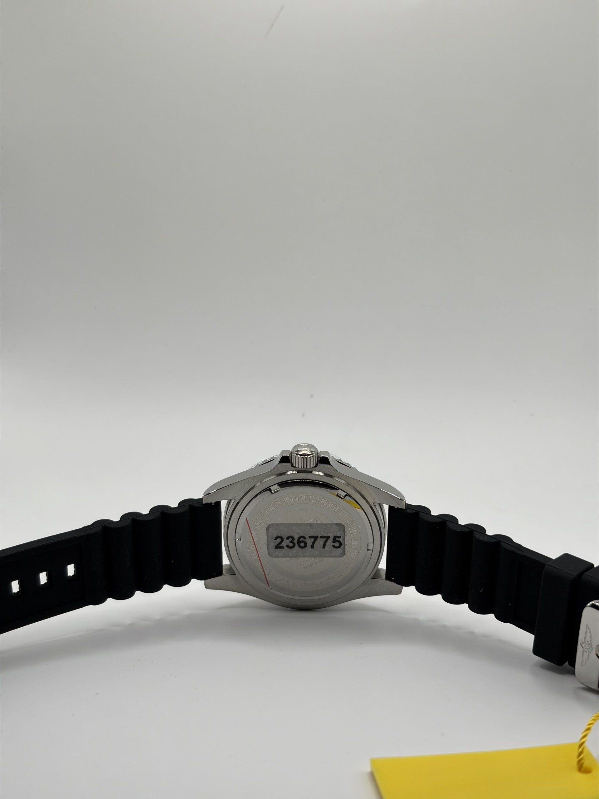 Invicta Pro Diver Shark