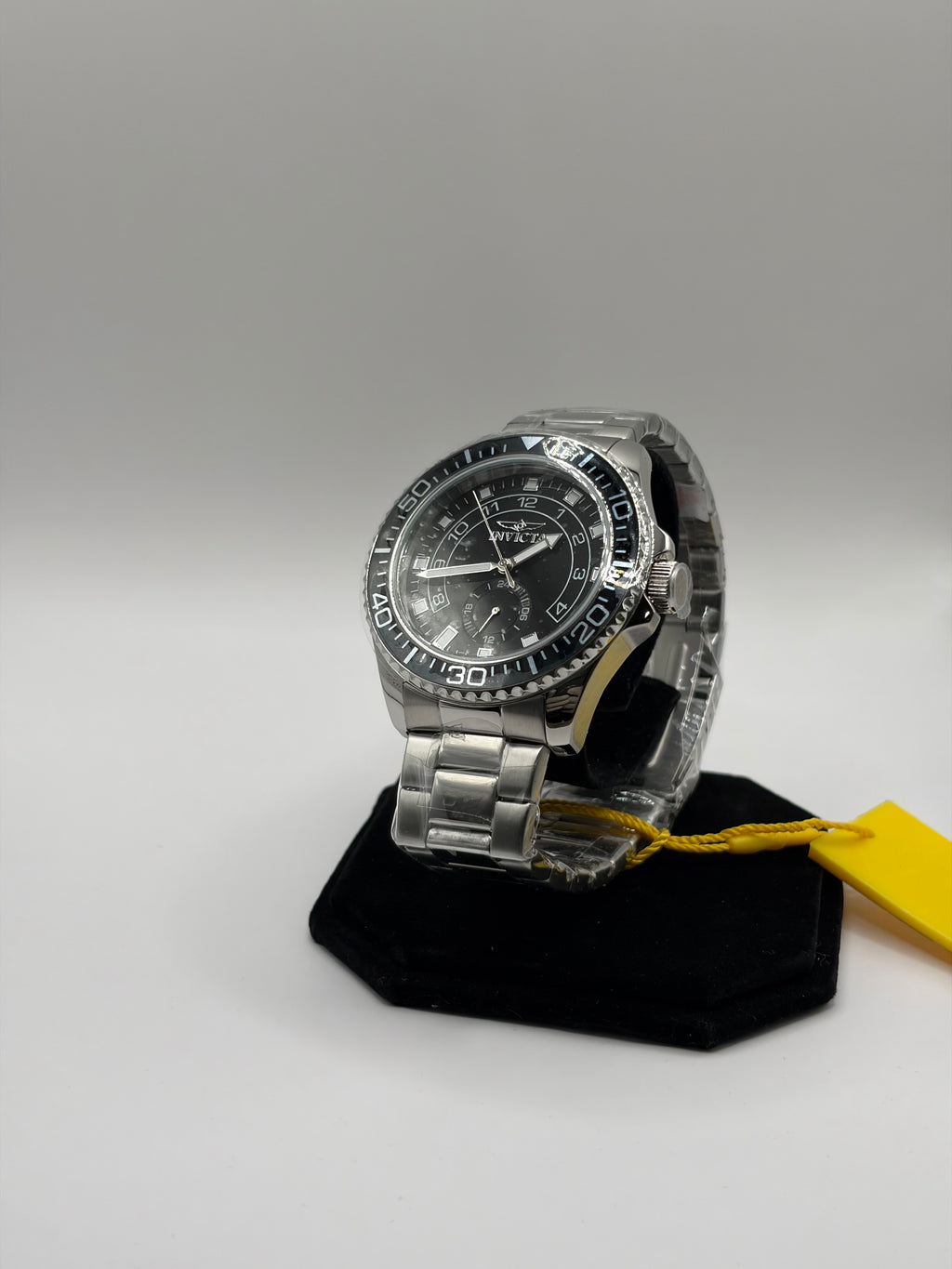 Invicta Pro Diver Command 44MM
