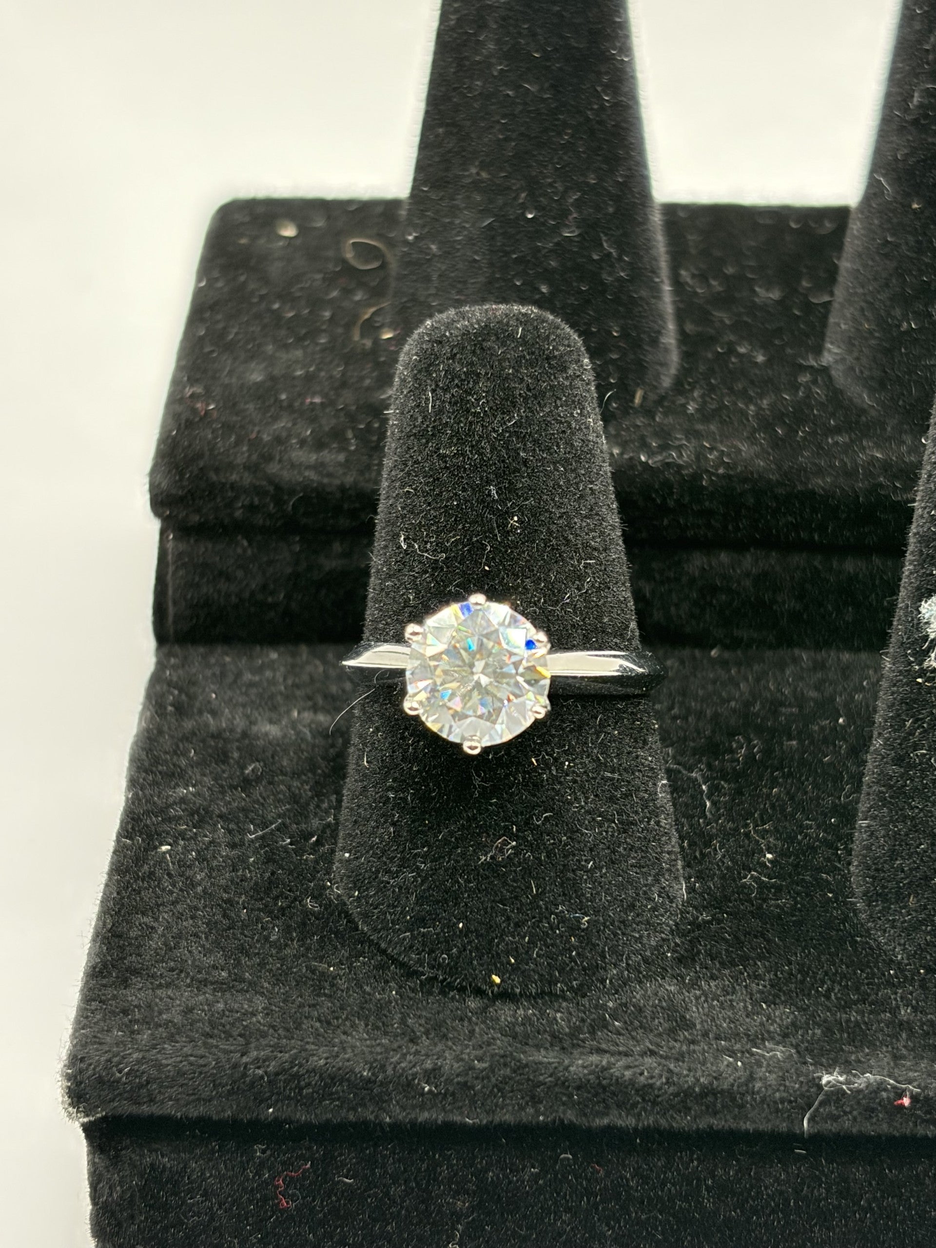 2 ct Sterling Silver ring